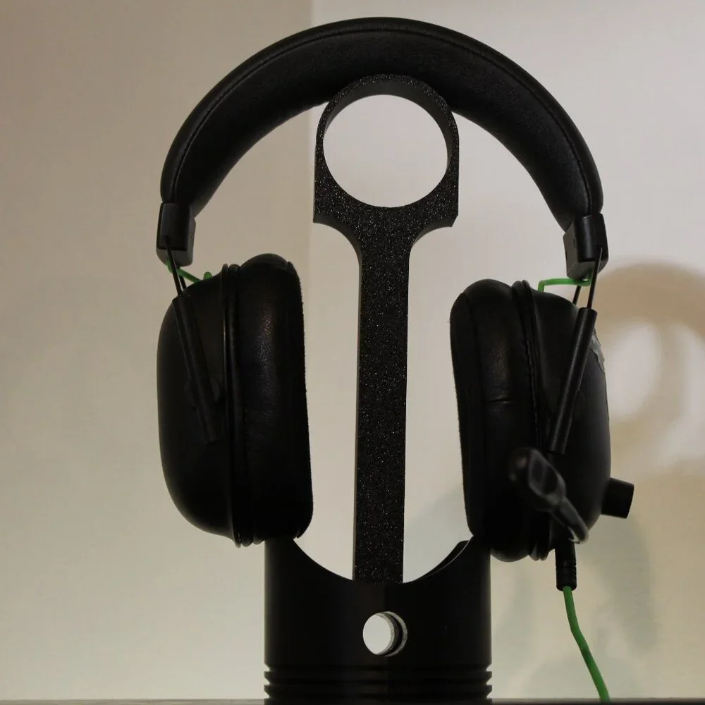 Piston-Inspired 3D-Printed Headset Stand – Unique Gaming & Desk Accessory